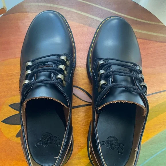 Dr. Martens Leona Smooth Leather Lo Platform Women’s Size 6 - Picture 8 of 16